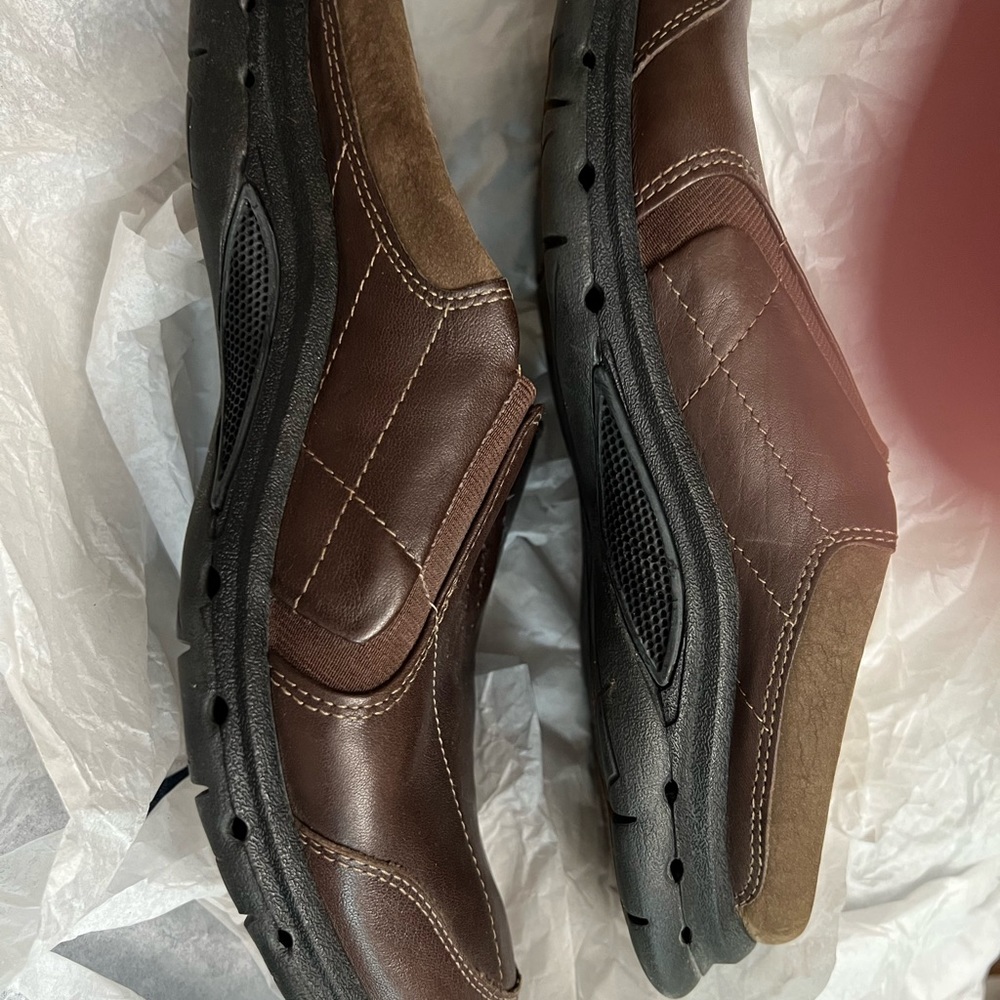 Unstructured By Clarks Leather Slides Size 10 - image 3